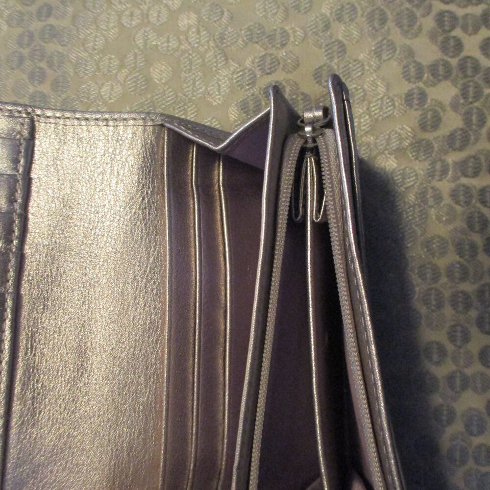 new with tags coach pebble  surface handbag and signature wallet - Picture 6 of 7
